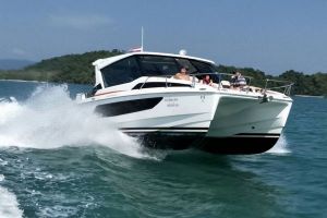 SHA-SHI - 36ft Catamaran Speedboat NOW AVAILABLE FOR CHARTER